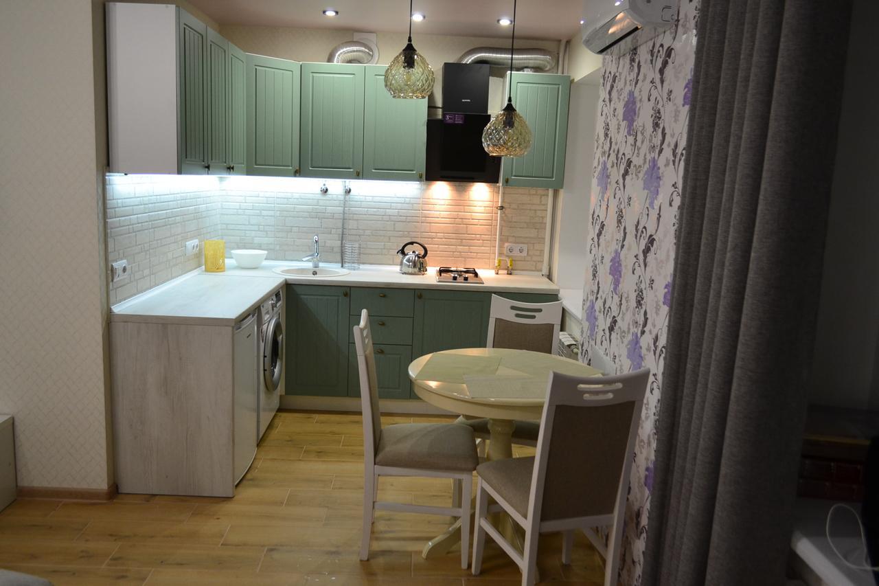 Apartment "Provence" Τσέρνιγκοφ Εξωτερικό φωτογραφία